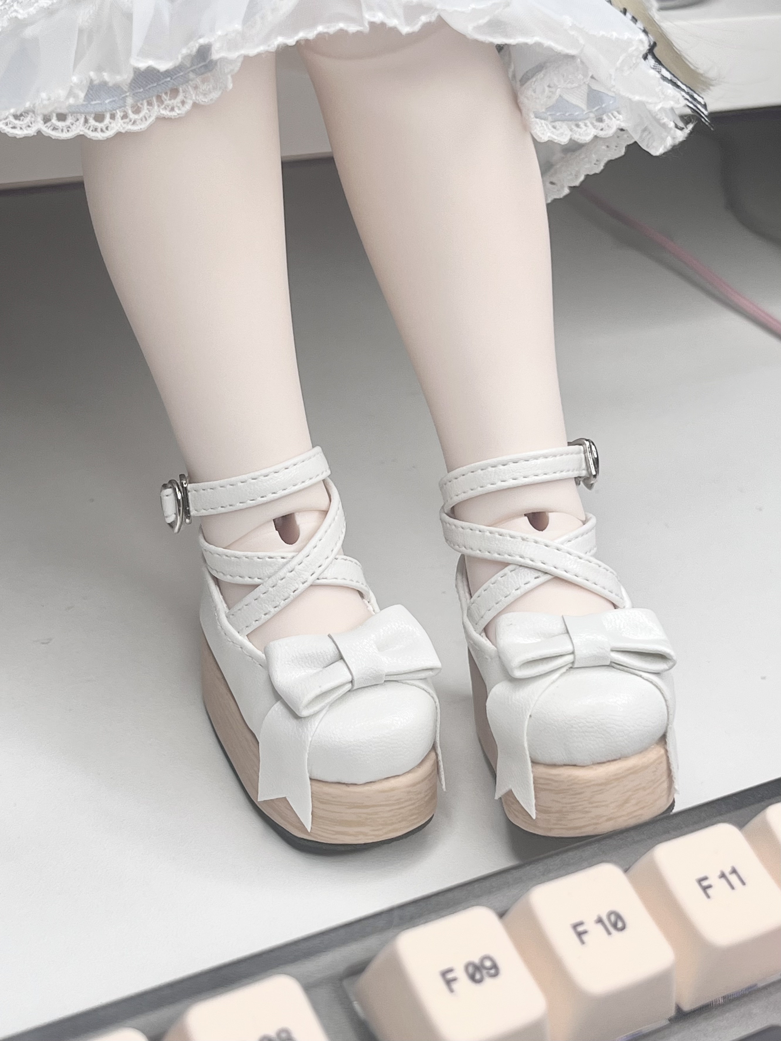 很可爱的小鞋子( ´▽` )超级百搭感觉什么衣服都可以配🥺🥺-跺网