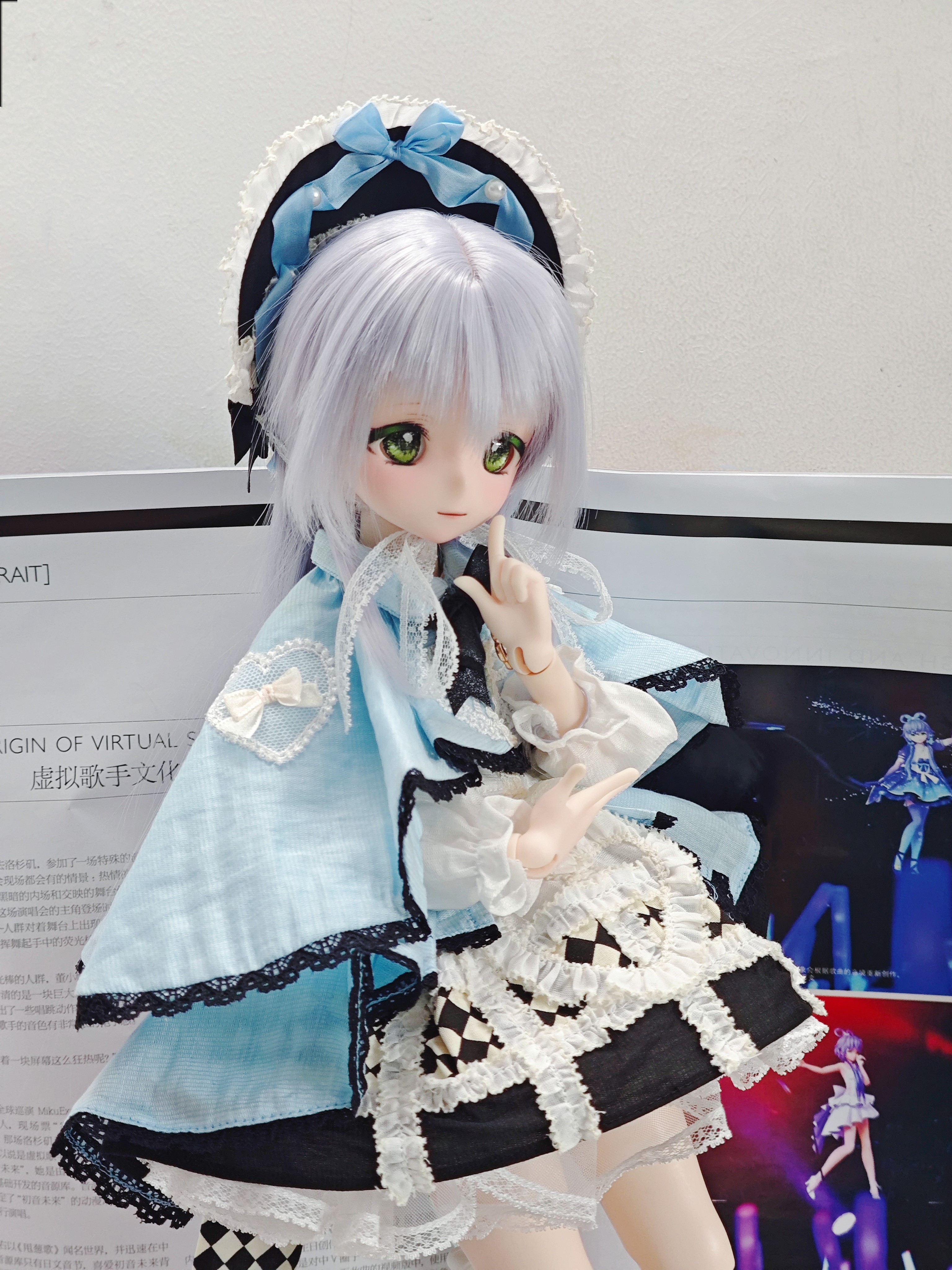 收到衣服有脏污，但是客服给处理了 整体还是很好看的