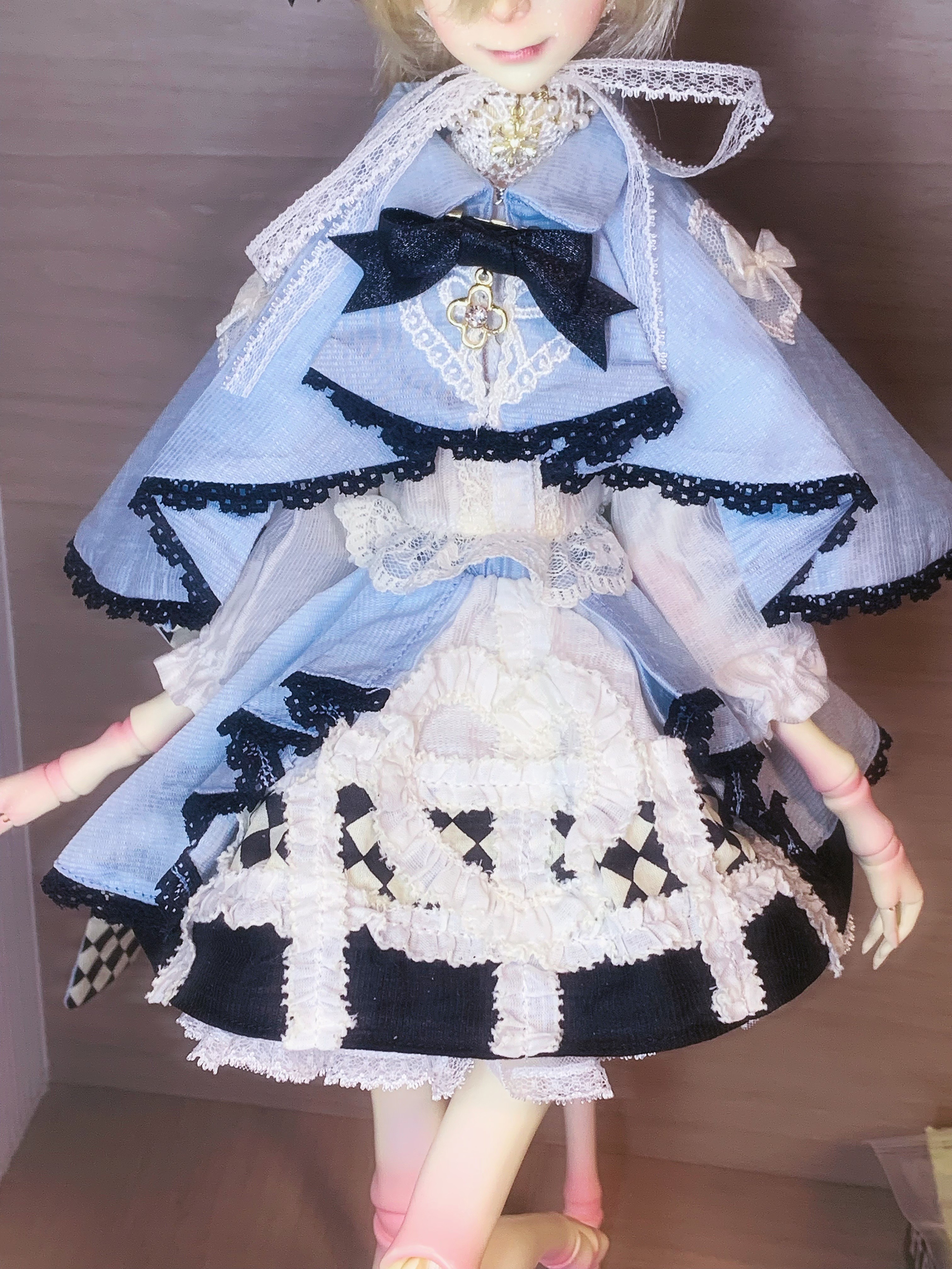 这个价格的小衣服非常实惠了～穿着很可爱