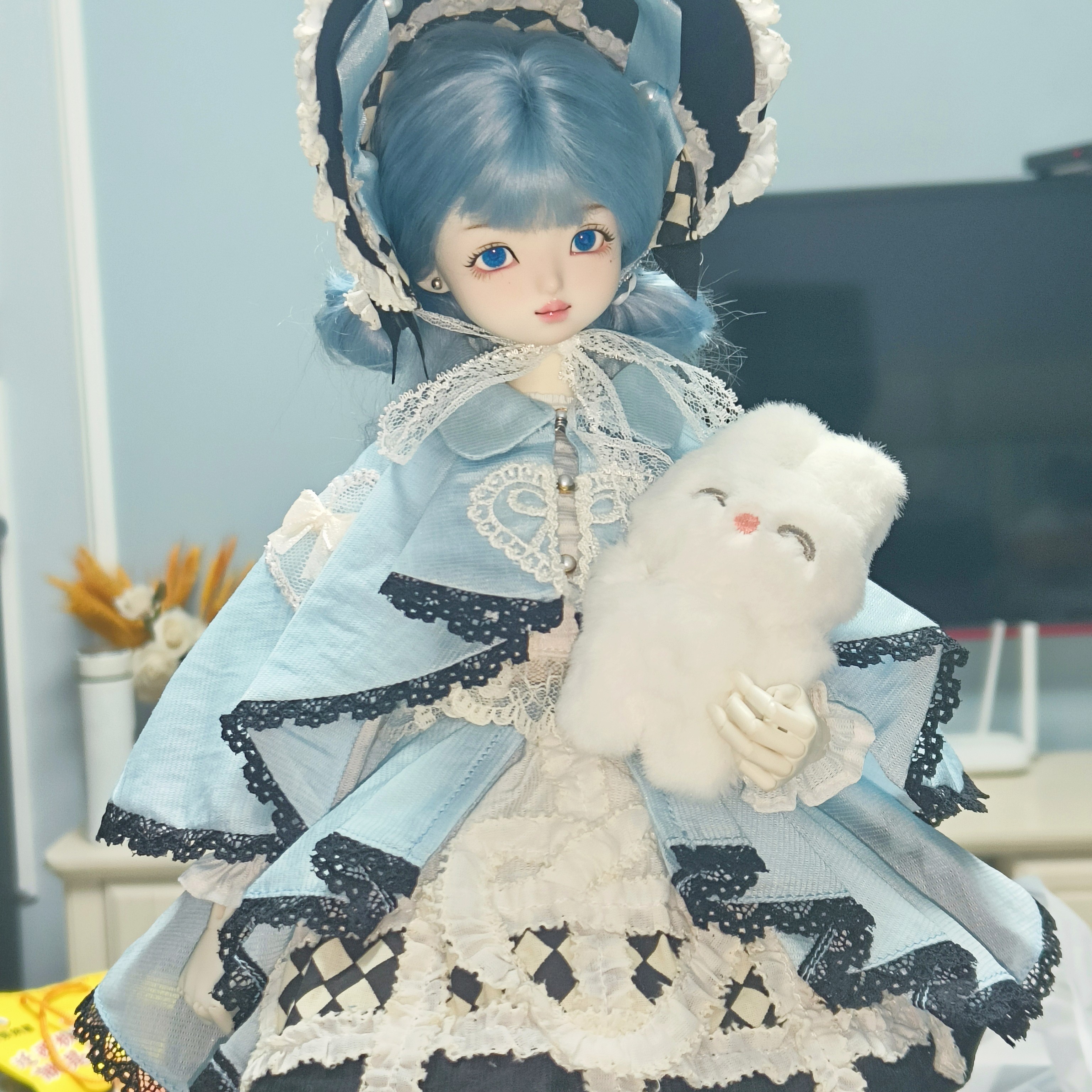 piu亮