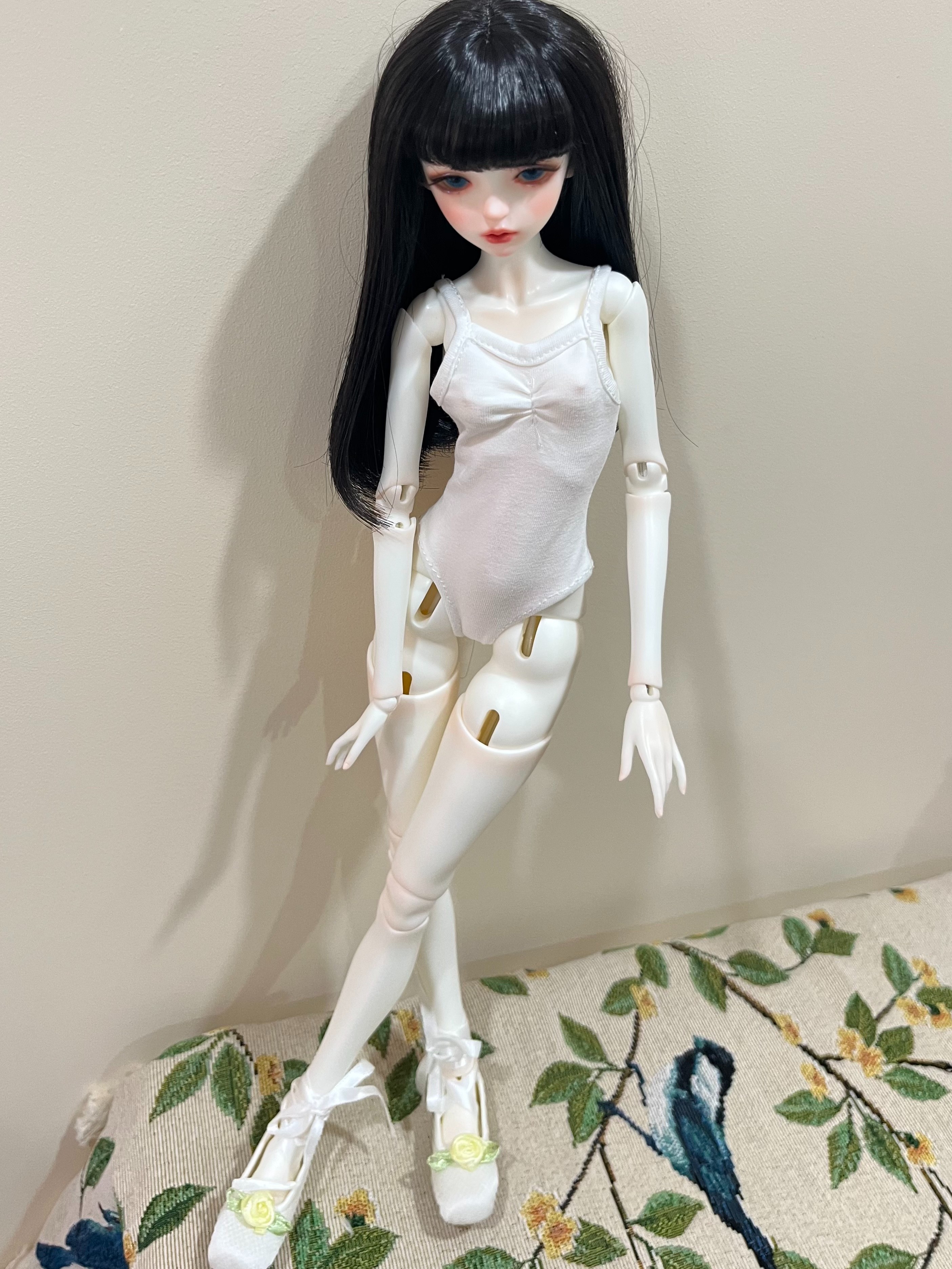 太美了太美了太美了，给她买的新衣服还没到，到了再返图吧