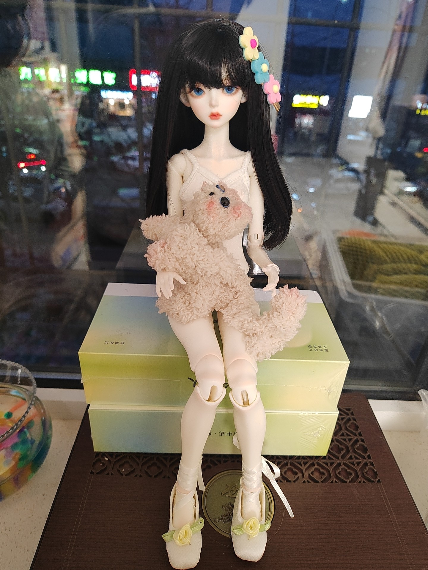 很好看的娃娃，女儿非常喜欢