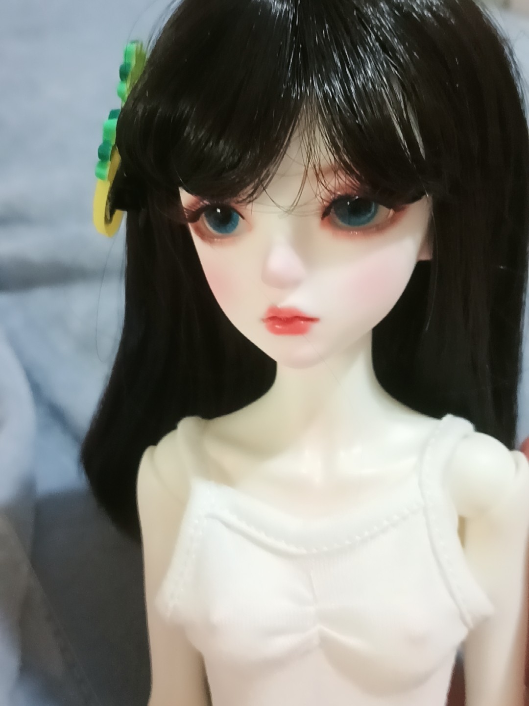 娃娃很好看，省了好久的钱终于买到了当自己的生日礼物🥰-跺网