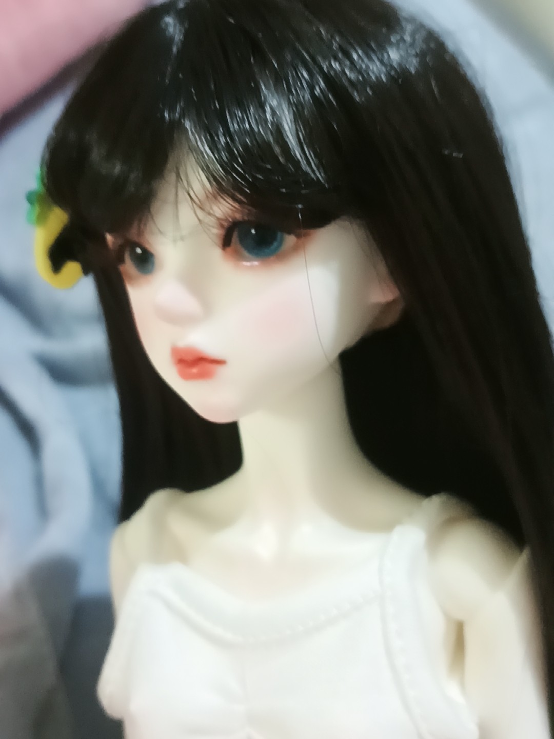 娃娃很好看，省了好久的钱终于买到了当自己的生日礼物🥰-跺网