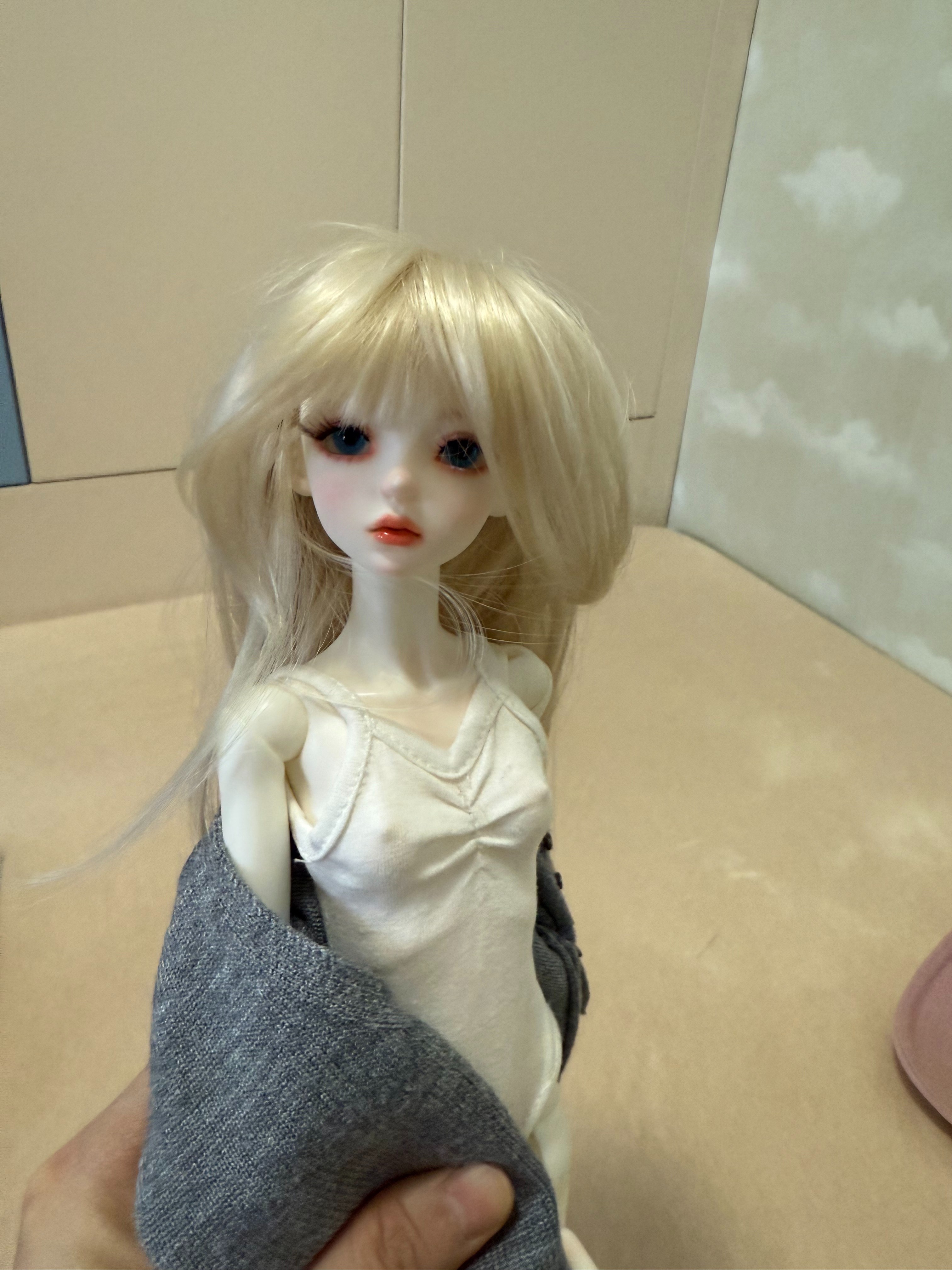 女儿自己选的，疯狂自制衣物中，在我们家一起快乐生活吧💕