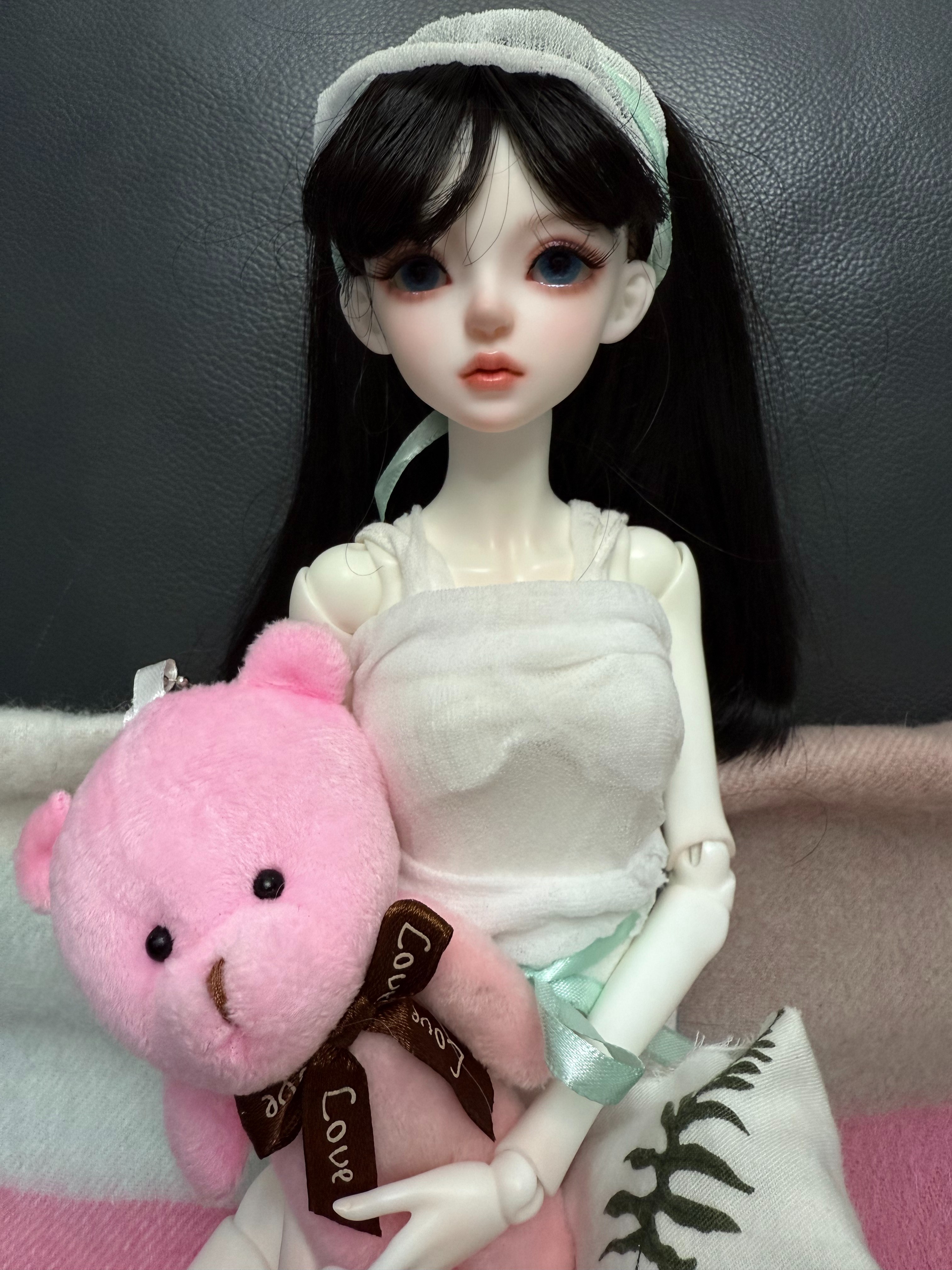 女儿自己选的，疯狂自制衣物中，在我们家一起快乐生活吧💕