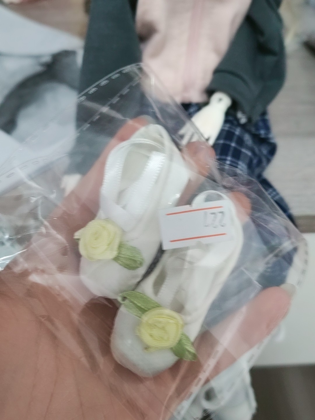 整体评价：包装的很好，很严实，做工非常精美。 做工质量：好 外形外观：很好看，长在我的心巴上了