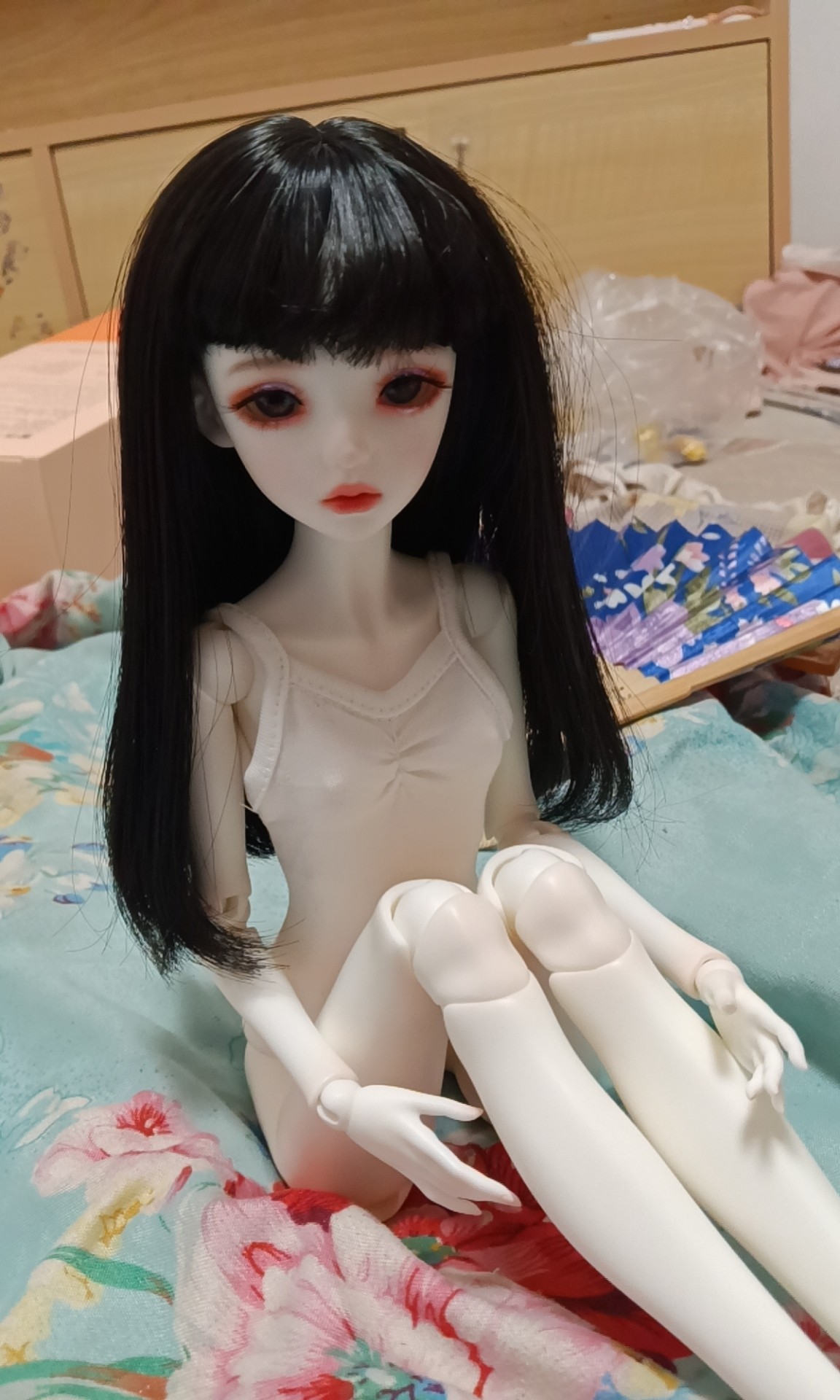 很好看，脸型也很*真，女儿很喜欢，我看着也挺好。