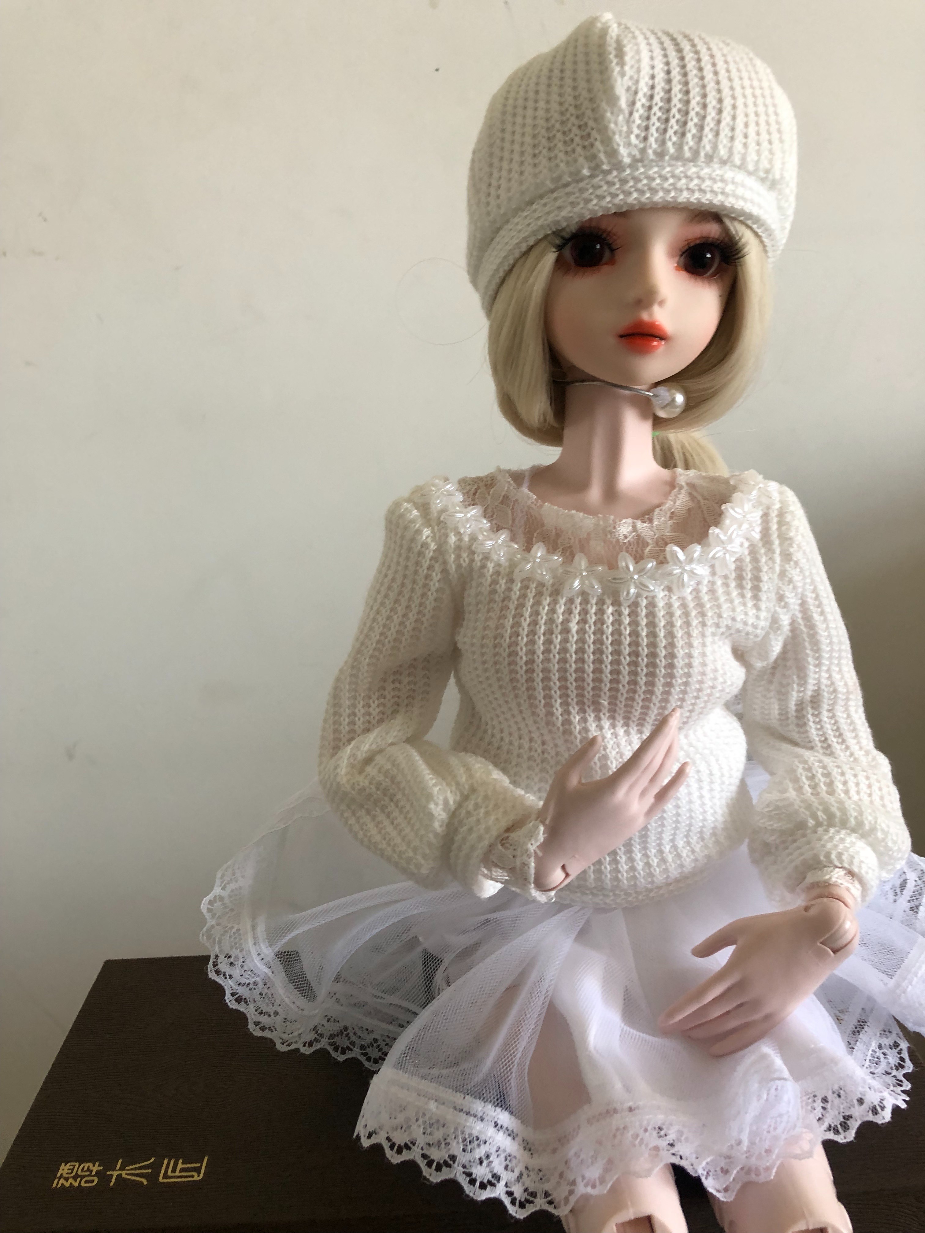 小鲤鱼客服服务周到，发货也很快，重要的是礼物很喜欢，送给孩子的6.1礼物，非常的喜欢 。