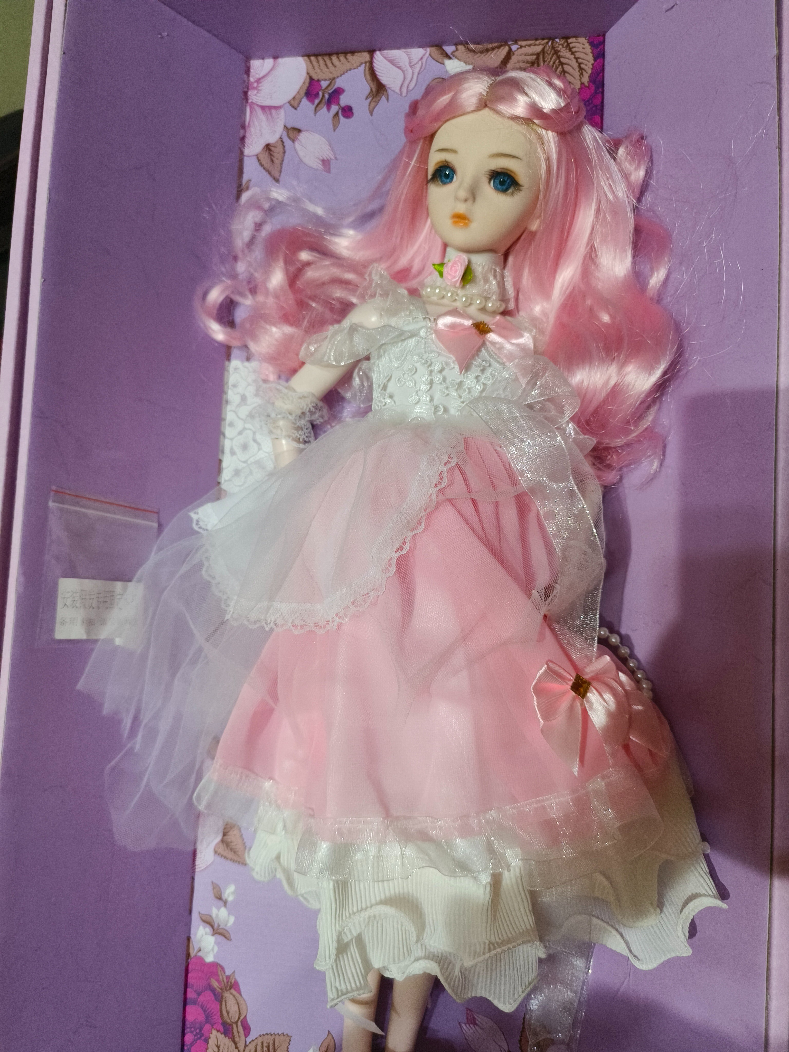 特别好看 孩子也很喜欢 卖家很有耐心的推荐衣服可供挑选