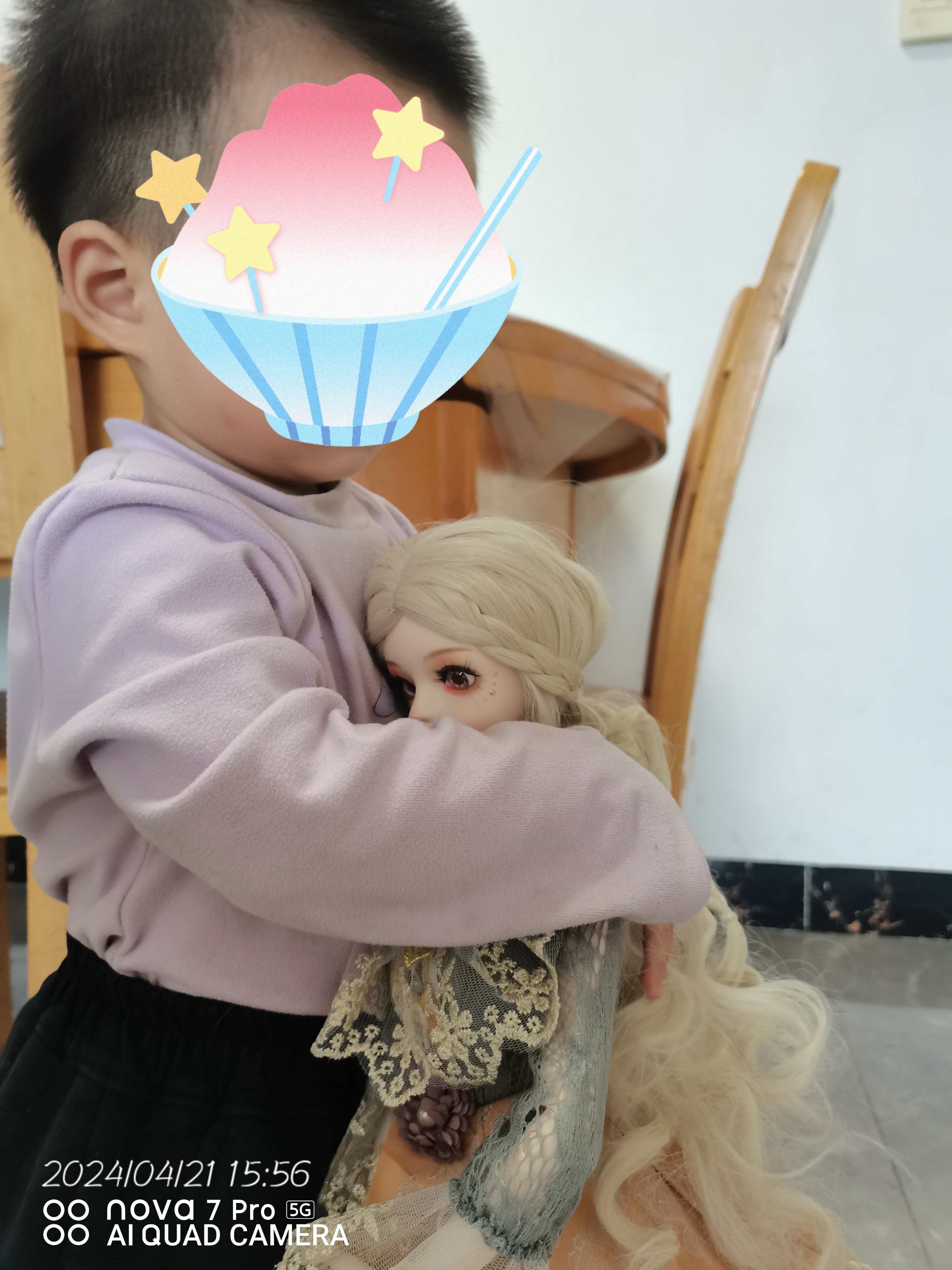 宝宝好喜欢，还送了假发跟一套衣服鞋子，347大洋 适用年龄：全部女孩